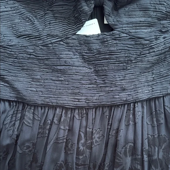 Elegant Black Halter Maxi Dress - Picture 10 of 10